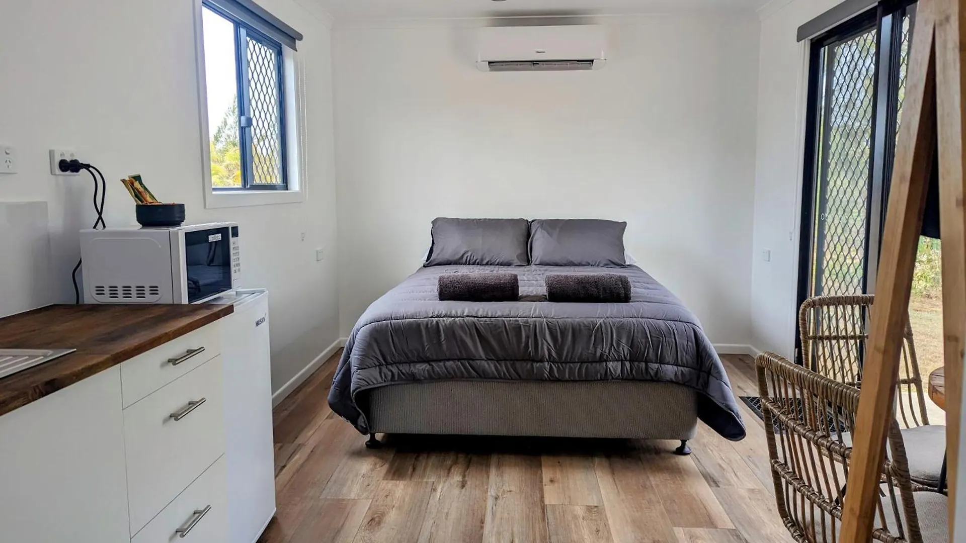 Trinity Islands Holiday Park - Cabin Accommodation Burrum Heads 澳大利亚