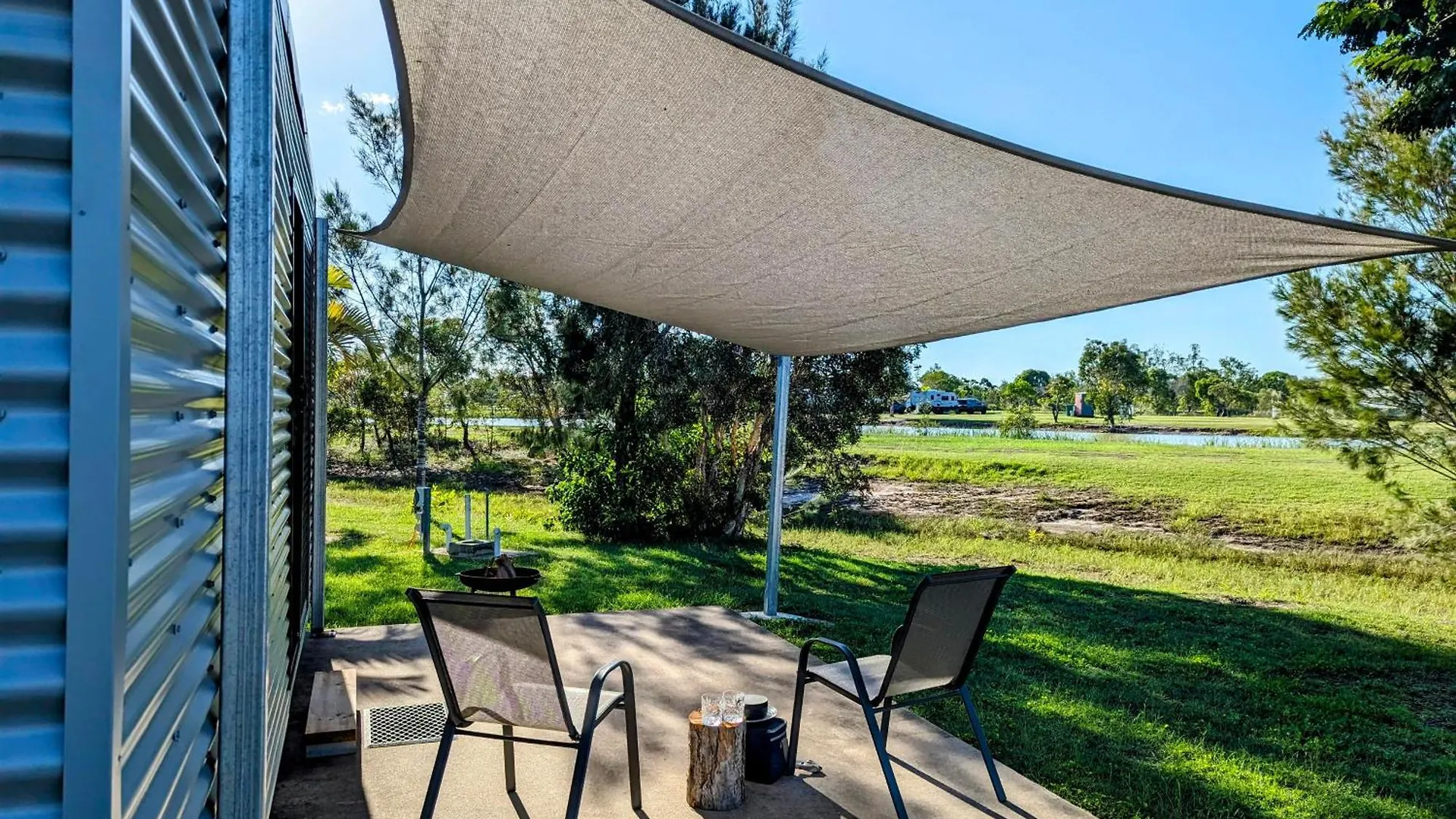 Trinity Islands Holiday Park - Cabin Accommodation Burrum Heads