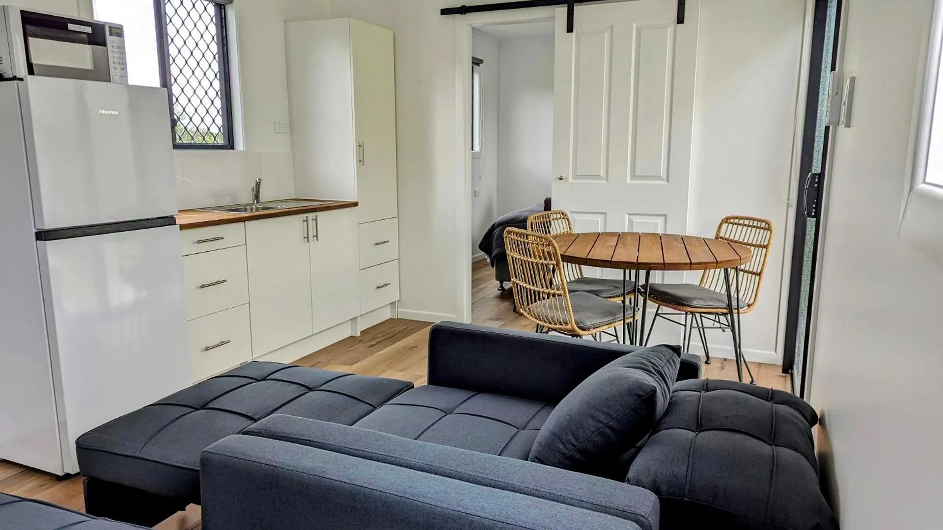 Trinity Islands Holiday Park - Cabin Accommodation Burrum Heads